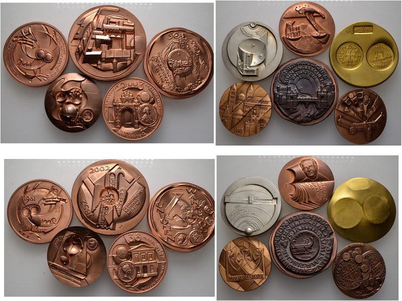 Medailleure. Victor Huster 1955-. 
Kleine Sammlung von 11 Medaillen. Dabei Silb...