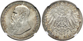 Silbermünzen des Kaiserreiches. SACHSEN-MEININGEN. 
Georg II. 1866-1915. 3 Mark 1915. Auf seinen Tod. J. 155. In Plastikholder der NGC (slabbed) mit ...