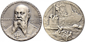 Erster Weltkrieg und Inflation. 
Mattierte Silbermedaille 1915 von P. Sturm (bei Grünthal), auf den Großadmiral Alfred von Tirpitz. Dessen Brustbild ...