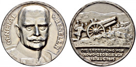 Erster Weltkrieg und Inflation. 
Silbermedaille 1915 von F. Eue (bei Ball), auf die Eroberung von Nowo-Georgiewsk am 19. August. Uniformiertes Brustb...