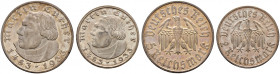 Drittes Reich. 
Lot (2 Stücke): 2 und 5 Reichsmark 1933 F. Luther. J. 352,353. der Zweier mit winzigen Kratzern, der Fünfer mit leichten Randfehlern ...