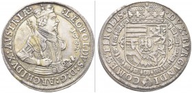 AUSTRIA. Leopoldo V, S.R.I., 1619-1632. Tallero 1632 TIROLIS, Hall. Ar gr. 28,29 Dr. Mezzo busto dell’Imperatore con armatura. Rv. Stemma. KM#629.2. B...