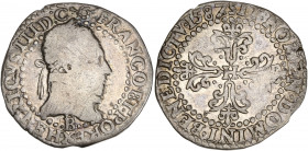 Henri III - 1/4 franc au col plat 1587 B (Rouen) 

Argent - 3,43 grs - 22 mm
Sb.4718
TB / TTB

Type rare.