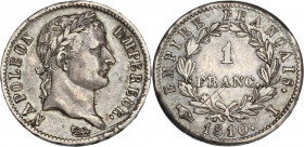 Napoléon Empereur - 1 franc 1810 I (Limoges) 

Argent - 4,99 grs - 23 mm
F.205-17 / G.447
TTB
R

Monnaie rare ! Petits plats sur les listels.