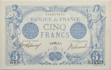 France - 5 francs Bleu 10 octobre 1916 
Alphabet S.14321 / Numéro 660

F.02.44
SPL

Magnifique billet qui comporte simplement deux trous d'épingle.