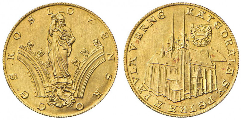 CECOSLOVACCHIA Medaglia 1973 Cattedrale - AU (g 3,53 - Ø 20 mm) RR 300 pezzi con...