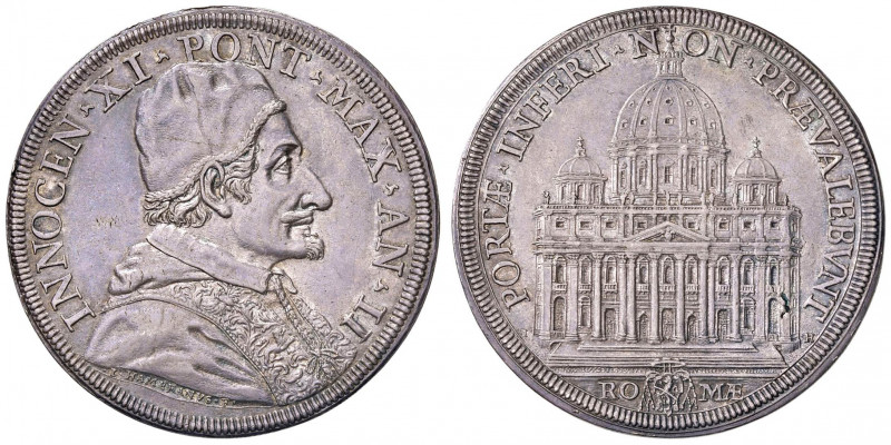 Innocenzo XI (1676-1689) Piastra A. II - Munt. 38 AG (g 31,85) R Straordinario e...