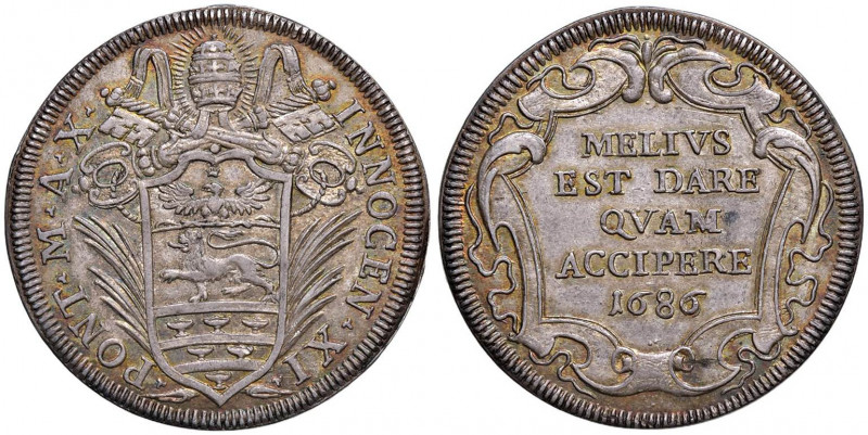 Innocenzo XI (1676-1689) Testone 1686 A. X - Munt. 105 AG (g 9,16) R Graffietti ...