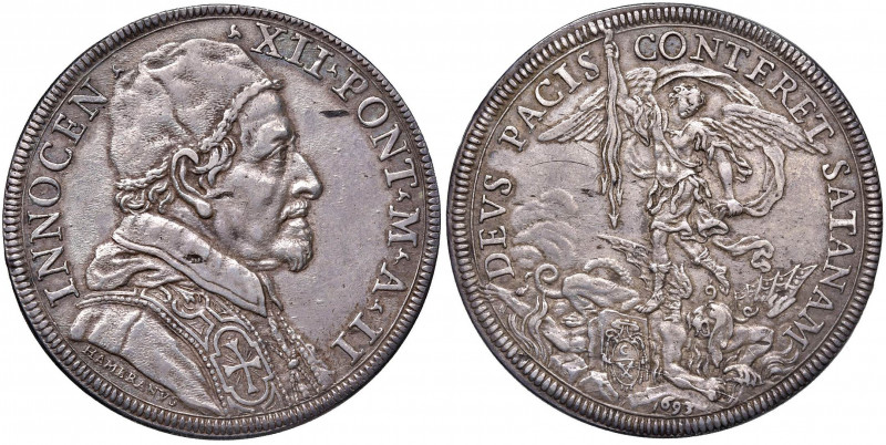 Innocenzo XII (1691-1700) Piastra 1693 A. II - Munt. 16 AG (g 32,00) RR Screpola...