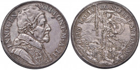 Innocenzo XII (1691-1700) Piastra 1693 A. II - Munt. 16 AG (g 32,00) RR Screpolature al D/ e graffietti al R/

 

BB+