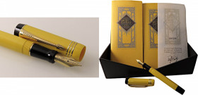 PARKER Penna stilografica - Fountain Pen, “Mandarin yellow”. Edizione limitata 8329/10.000. Corpo della penna in pregiata resina gialla, finiture e fe...