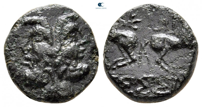 Macedon. Thessalonica circa 80-31 BC. 
Bronze Æ

13 mm, 2,27 g



very fi...