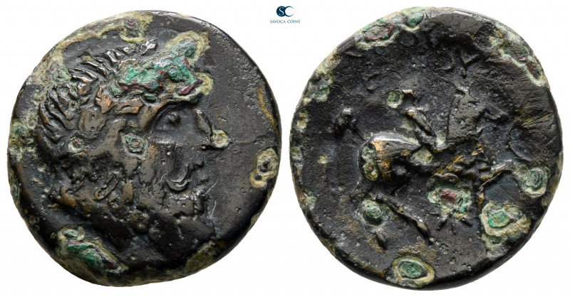 Kings of Thrace. Seuthes III 323-316 BC. 
Bronze Æ

18 mm, 6,12 g



very...