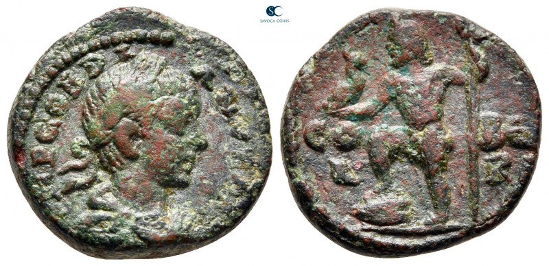 Phoenicia. Berytus. Gordian III AD 238-244. 
Bronze Æ

20 mm, 5,84 g



v...