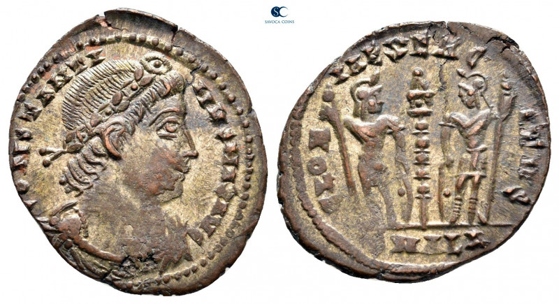 Constantine I the Great AD 306-337. Alexandria
Follis Æ

18 mm, 1,61 g


...