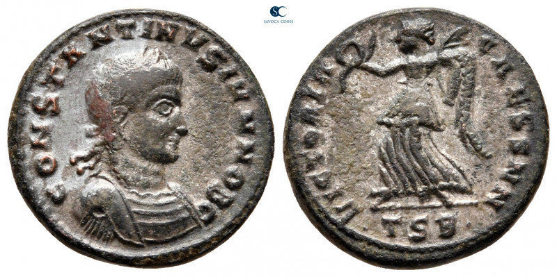 Constantine II, as Caesar AD 317-337. Thessaloniki
Follis Æ

19 mm, 3,11 g
...