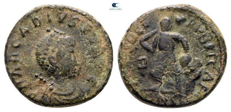 Arcadius AD 383-408. Constantinople
Follis Æ

12 mm, 1,64 g



nearly ver...