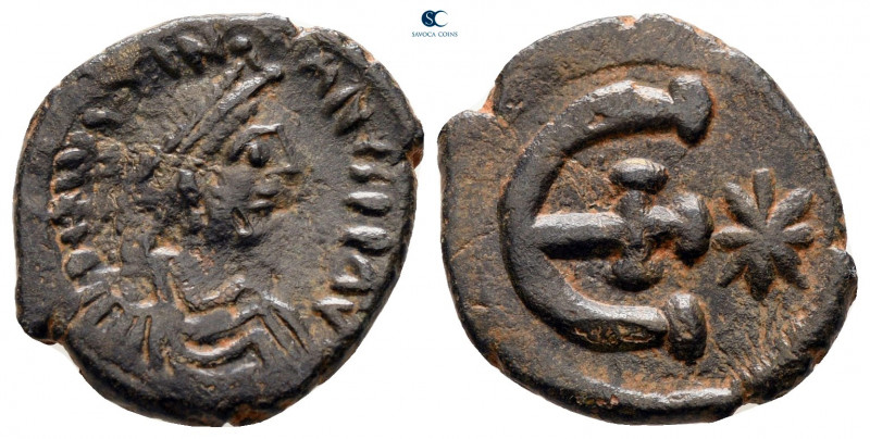 Justinian I AD 527-565. Theoupolis (Antioch)
Pentanummium Æ

15 mm, 2,09 g
...