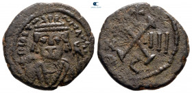Maurice Tiberius AD 582-602. Byzantine. Decanummium Æ