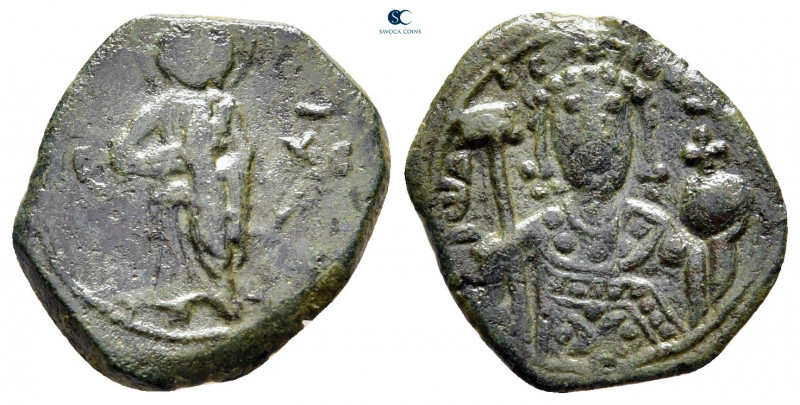 John II Comnenus AD 1118-1143. Thessalonica
Tetarteron Æ

17 mm, 1,76 g


...