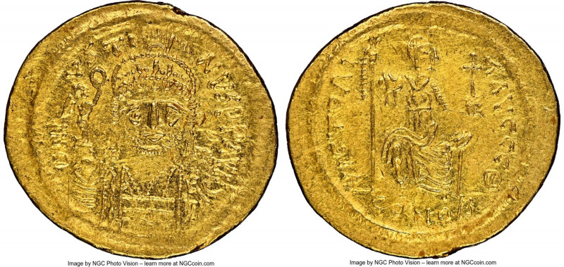 Justin II (AD 565-578). AV solidus (20mm, 4.52 gm, 6h). NGC Choice AU 5/5 - 3/5,...
