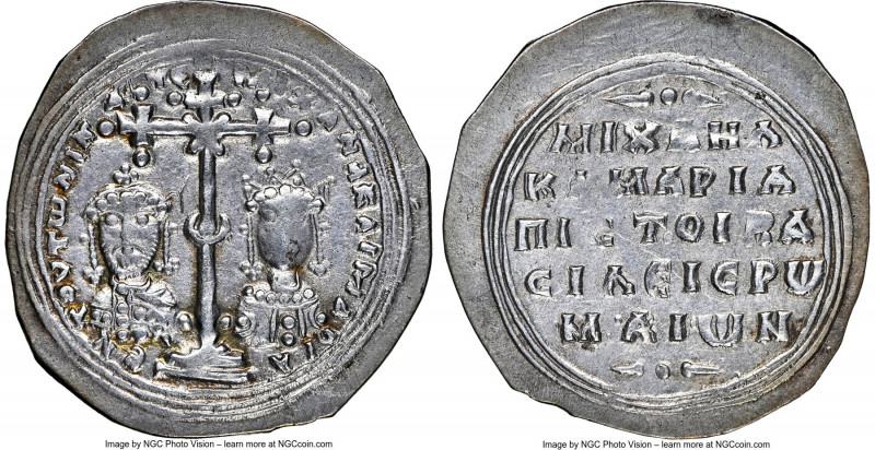 Michael VII Ducas (AD 1071-1078), and Maria. AR miliaresion (24mm, 2.21 gm, 11h)...