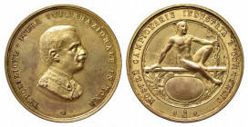 ROMA. Vittorio Emanuele III (1900-1943). Medaglia Mostre Campionarie Industria e Commercio - Esposizione - Fiera Internazionale. AE dorato (55 g - 51 ...