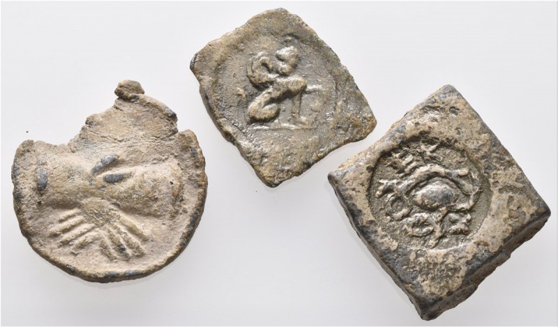 A lot containing 3 lead tesserae. Fine to very fine. LOT SOLD AS IS, NO RETURNS....