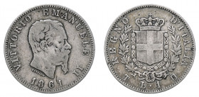 VITTORIO EMANUELE II (1861-1878) 

1 Lira 1861, Torino argento gr. 4,89. Pagani 511, MIR 1085b.
NGC5782311-010 VF25. Rarissima. q.MB