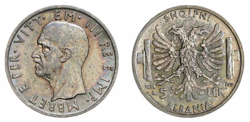 REGNO DI ALBANIA 

5 Lek 1939, argento gr. 5,00. Pagani 992.
NGC5782353-003 M...