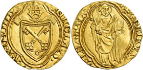 Roma. Nicolò V (Tommaso Parentucelli), 1447-1455 

Ducato papale, AV 3,51 g. + NICOLAVS – PP QVINTVS Stemma sormontato da triregno e chiavi decussat...