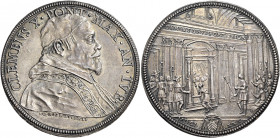 Roma. Clemente X (Emilio Altieri), 1670-1676 

Piastra del Giubileo 1675, AR 31,90 g. CLEMENS X PONT MAX AN IVB Busto a d. con camauro, mozzetta e s...