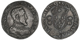 Henri II (1547-1559). Teston, 2e type 1553, A, Paris.

Dy.983 - Sb.4558 ; Argent - 9,39 g - 29 mm - 12 h

Patine grise et flan rond. TB à TTB.