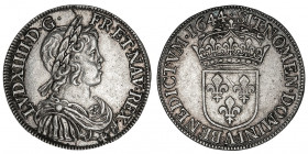 Louis XIV (1643-1715). Demi-écu à la mèche courte 1644, A, Paris (point).

Dy.1462 - G.168 ; Argent - 13,53 g - 32 mm - 6 h

Exemplaire nettoyé. J...