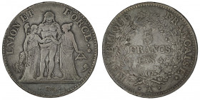 Directoire (1795-1799). 5 francs Union et Force avec virole An 4, A, Paris.

G.563 - F.287 ; Argent - 25,01 g - 37 mm - 6 h

Type dit avec listel ...