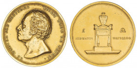 Charles X (1824-1830). Médaille-boîte du général Foy 1825, Paris.

Coll.- ; Bronze doré - 22,4 g - 50 mm - 12 h

Rarissime médaille-boîte en métal...