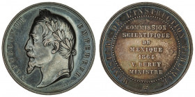 Second Empire / Napoléon III (1852-1870). Médaille, Commission scientifique du Mexique 1864, Paris.

Argent - 19,34 g - 35 mm - 12 h

Très rare mé...