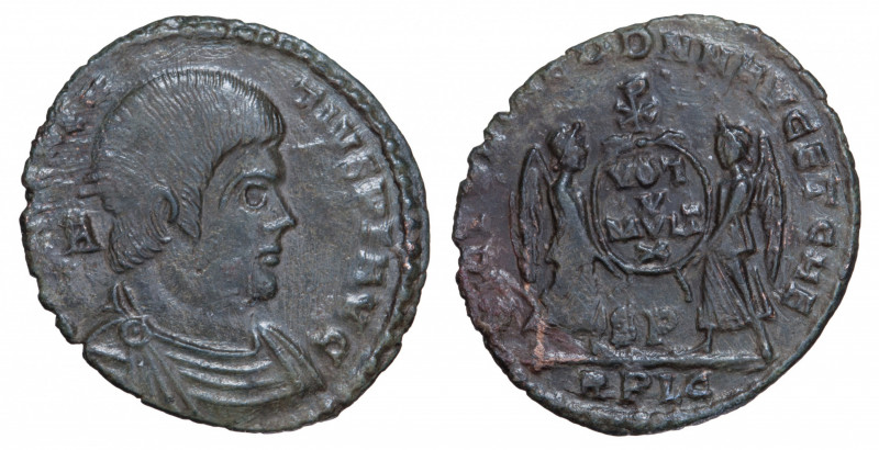 Roman Empire. Magnentius. Maiorina Æ circa 351-353 AD, Lugdunum (Lyon).
Obv. D N...