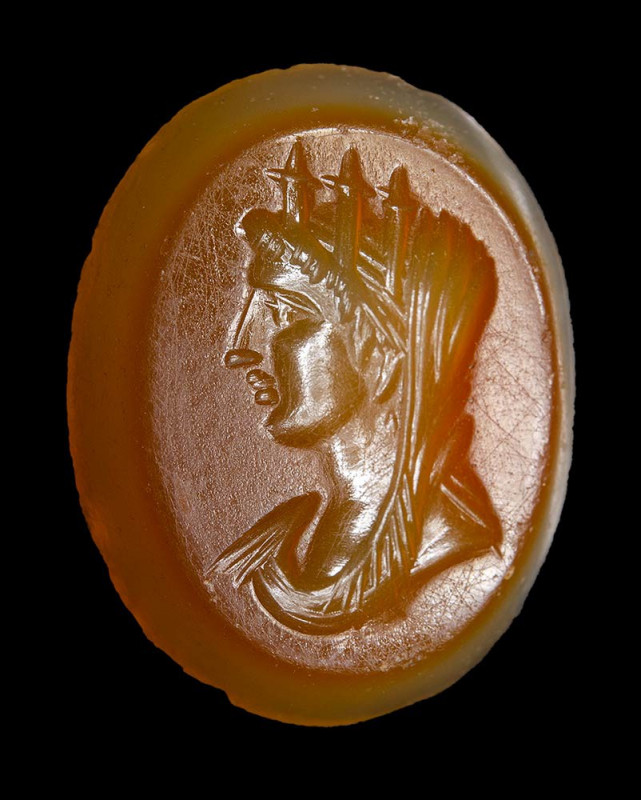 A roman two-layered agate intaglio. Cybele.

1st century B.C. - 1st century A....
