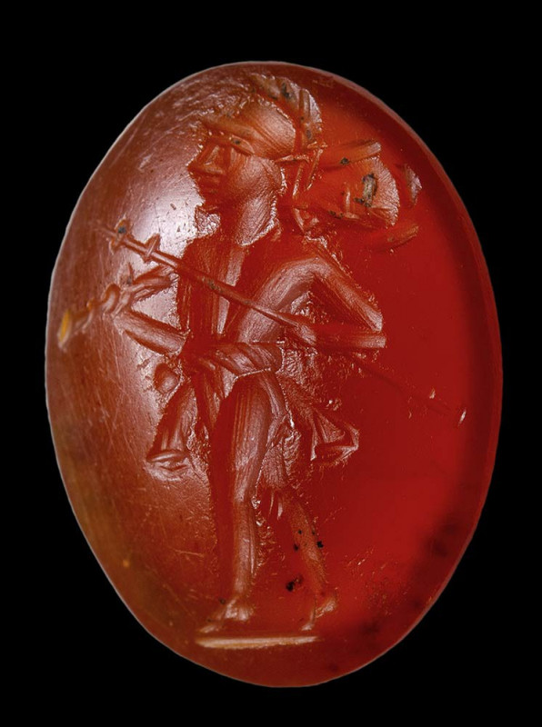 A roman carnelian intaglio. Mars.

2nd century A.D.
9x12x4 mm

The helmeted...