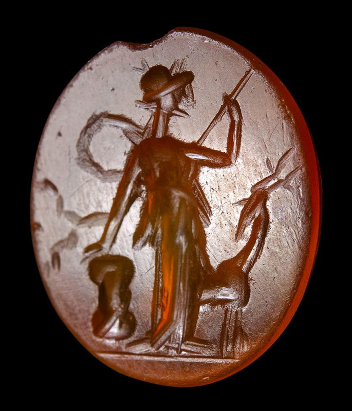 A roman carnelian intaglio. Artemis. 

2nd century A.D.
11x13x3 mm

The god...