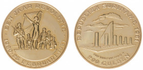 Suriname - 200 Gulden 1981 "Herdenking een Jaar Revolutie" - Goud - BU