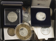 Doosje diversen wb. zilveren euromunten, Juliana en Wilhelmina zilver en wat wereld