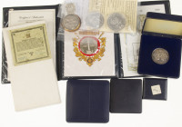 World - Twelve modern silver medals in box