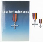 Medailles en onderscheidingen - Nederland - Verzetsherdenkingskruis, with miniature and book