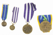Medailles en onderscheidingen in doosjes - Nederland - Lot of 'Landmachtmedaille' and 'Kosovo medaille', both with miniature
