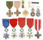 Medailles en onderscheidingen in lots - World - France, selection of French orders and medals, including Legion d'Honneur, 13 pieces