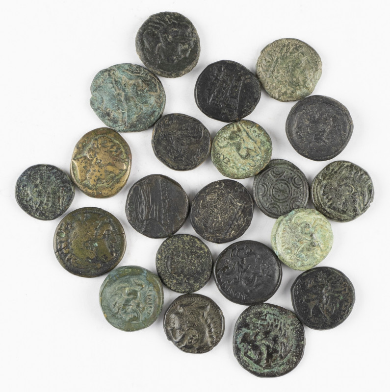 A nice lot bronzes from Macedonia: Philipos II, Alexander III, Kassander, etc. -...