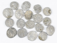 A lot with c. 18 Roman Republican Denarii in avg. F-F+
