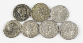 Beautiful lot of 6 coins: 3 BI Antoniniani: 1x Salonina RIC 63; 2x Valerian RIC 266, 285; 3 AR Denarii: 1 x Severus Alexander RIC 226; 2x Gordian III ...